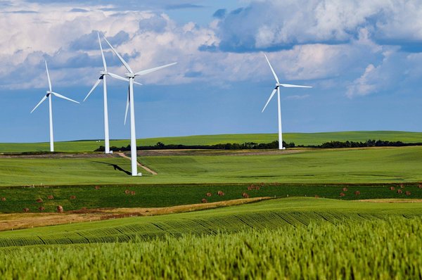 Quels sont les avantages et les inconvénients des éoliennes ?